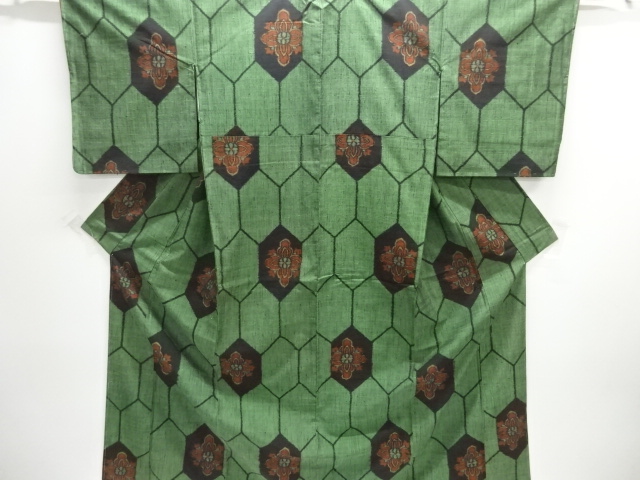 未使用品　亀甲に華紋織り出し手織り紬着物